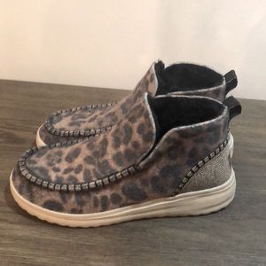 Hey Dude Helis Leo Nut | Poshmark